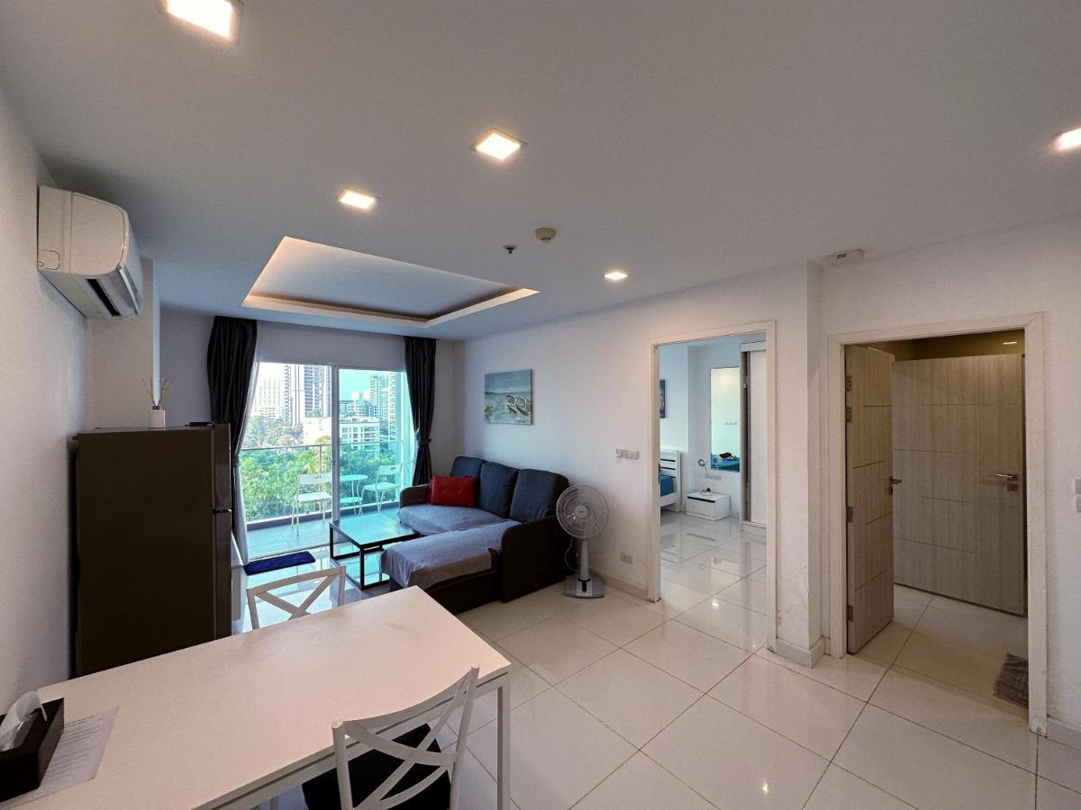 One Tower 1 Bed 105 By Thaiminatorpattaya Appartement